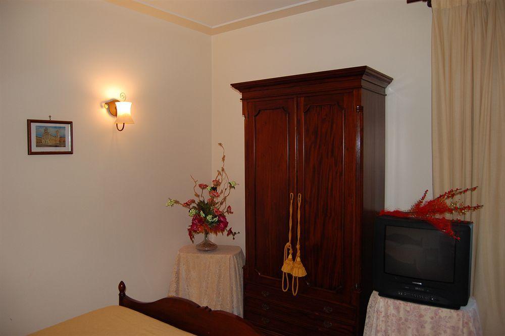 Venus Park Hotel Castel Volturno Exterior foto