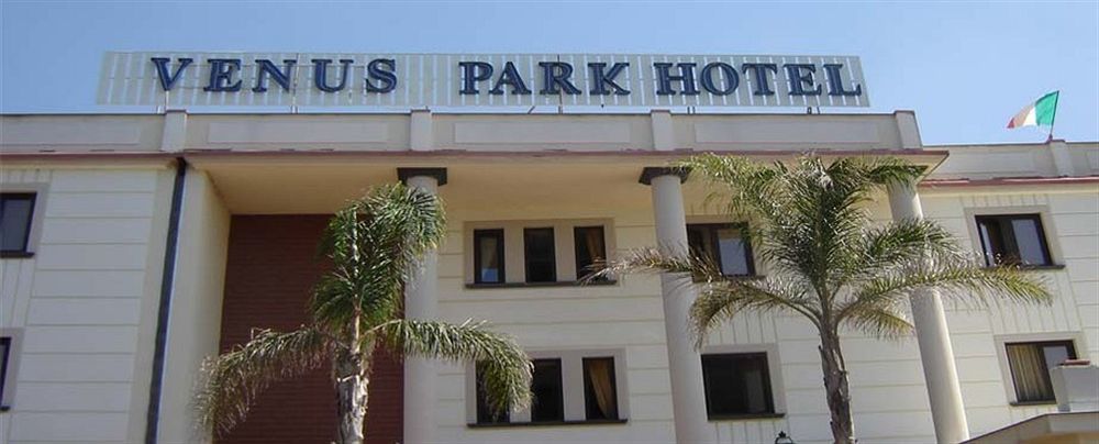 Venus Park Hotel Castel Volturno Exterior foto